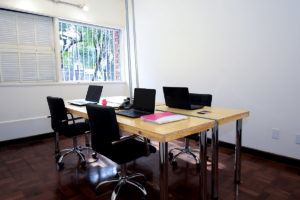 Salas de Trabalho - Hugspot Coworking Mães & Filhos - Pinheiros (SP)